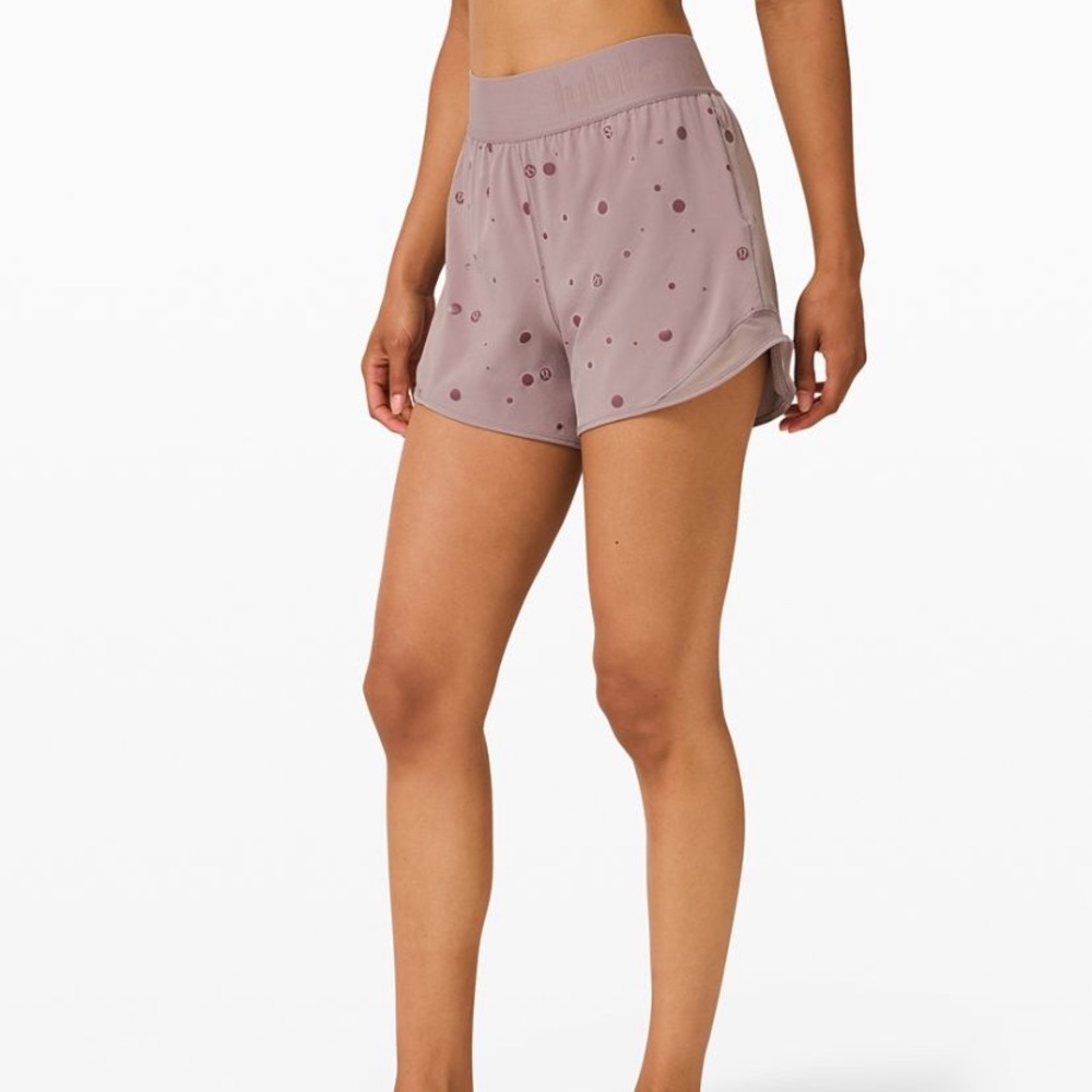 NWT❗️Hotty Hot 4" Logo Violet Shorts